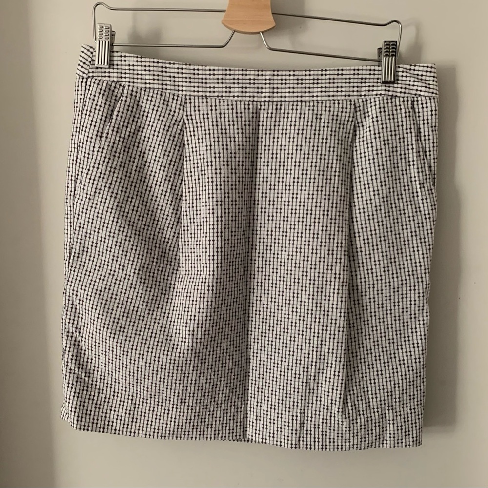 Gap Black and White Skirt